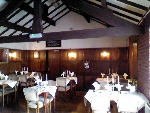 The Crewe Arms Hotel Exterior photo